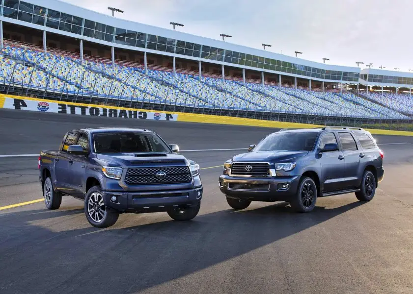 2020 Toyota Sequoia VS 2019 4Runner Facelift