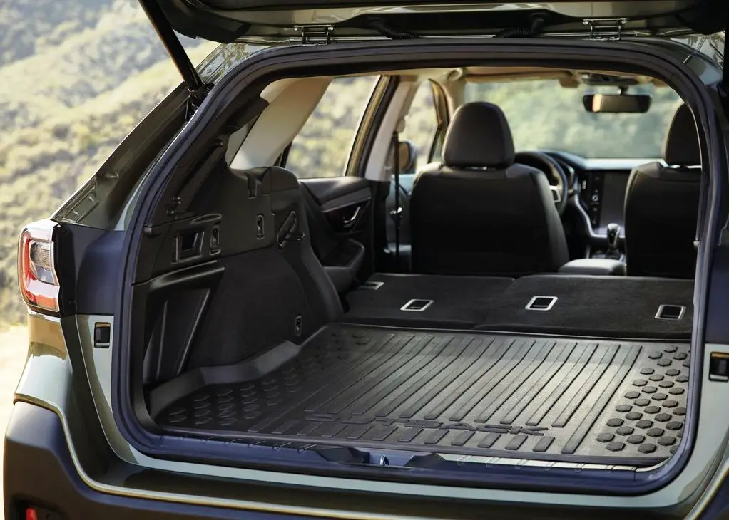 2020 Subaru Outback Trunk Capacity