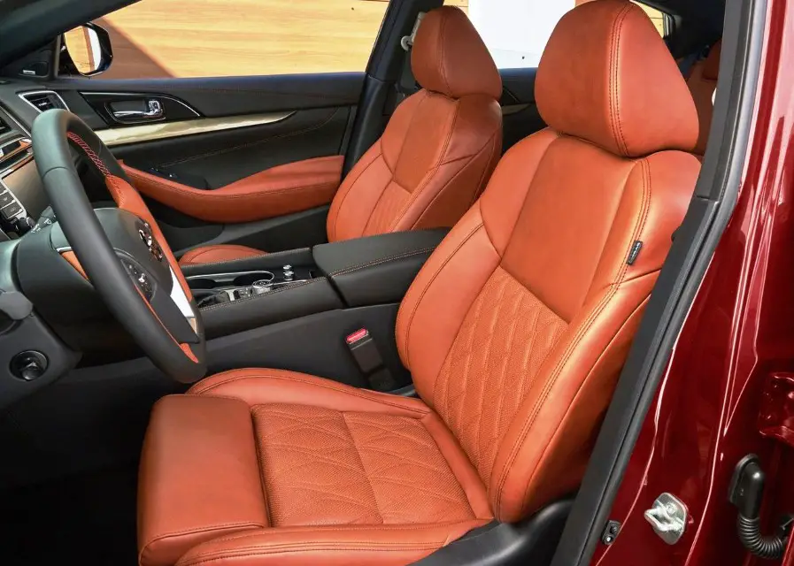 2020 Nissan Maxima Interior