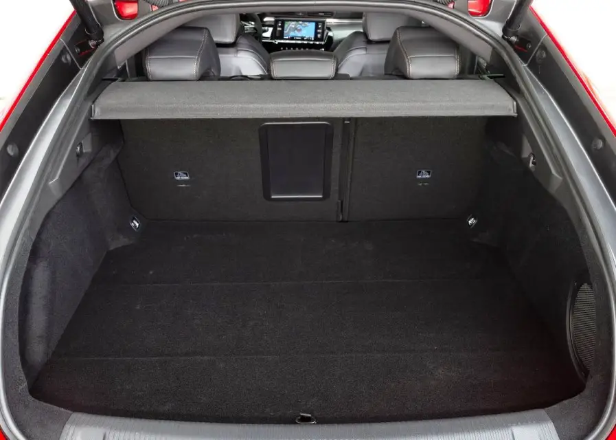 2020 Peugeot 508 Trunk Volume