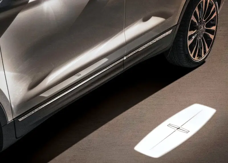 2020 Lincoln MKC lenght & Wheel Size