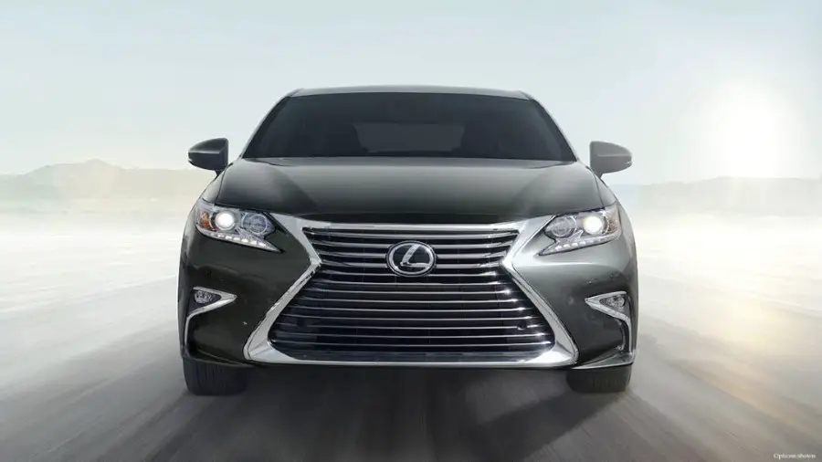 2020 Lexus ES 350 Hybrid Redesign Front Angle