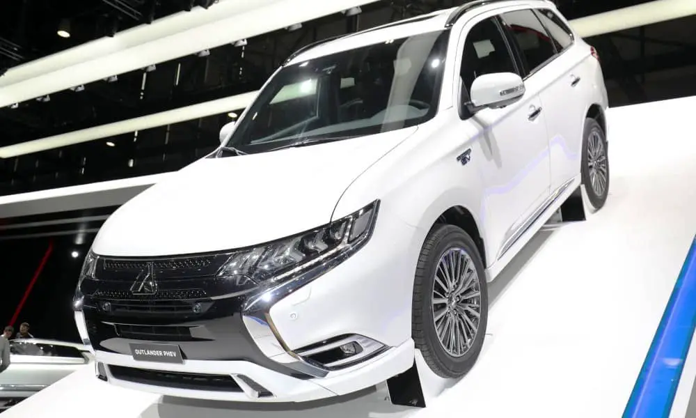 2020 Mitsubishi Outlander PHEV Engine Specs