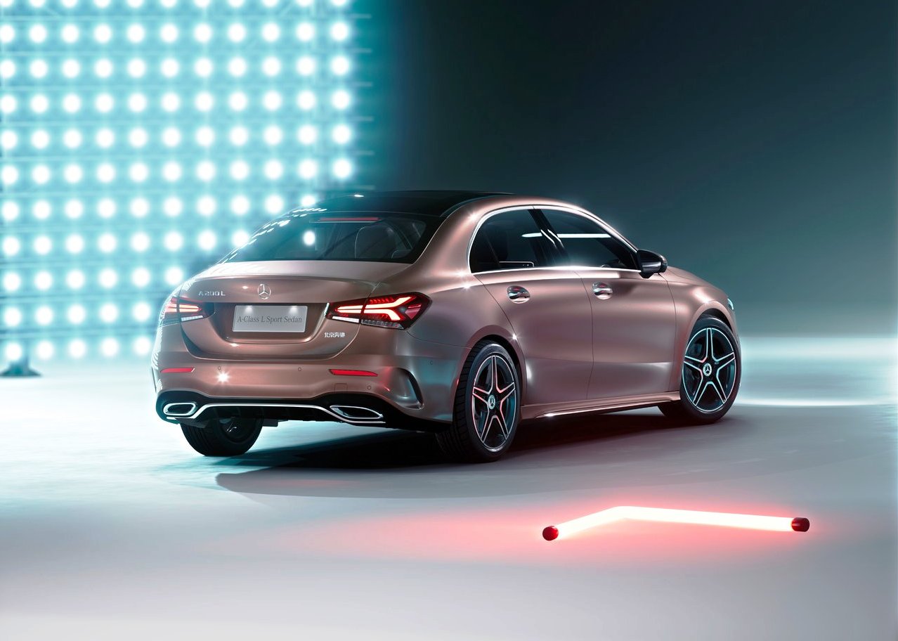 2020 Mercedes A-Class L Sedan Europe Version