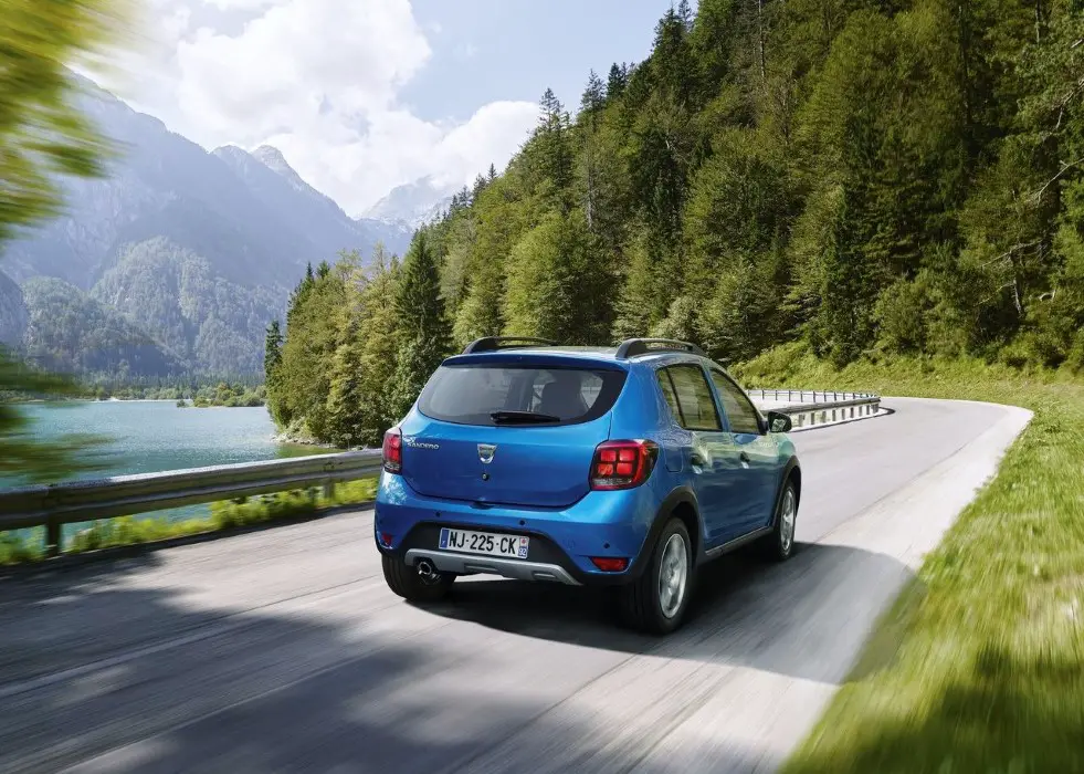 2020 Dacia Sandero Stepway Performance & Fuel Economy