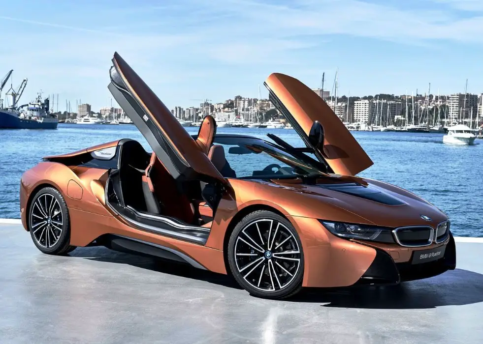 2020 BMW i8 Roadster MPG and Horsepower