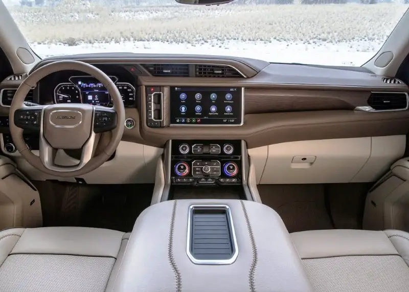 2021 GMC Yukon Denali Interior Dashboard Images