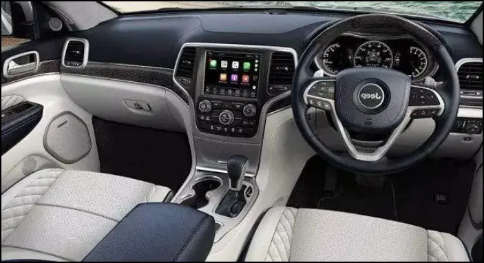 2022 Jeep Grand Wagoneer Interior