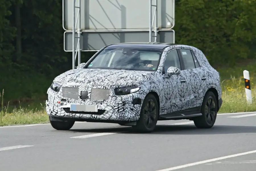 2022 Mercedes GLC New Model Pictures