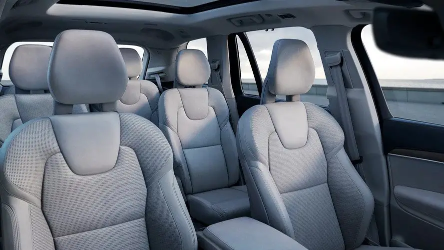 2022 Volvo XC90 Full-Size SUV With Captain Seat